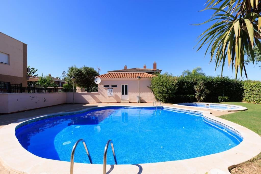 Adosado Con Jardin En Los Xalets De Salou Extérieur photo